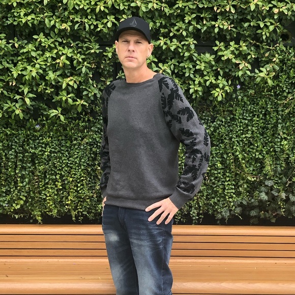 Meet your Posher, Jason - Picture 1 of 3